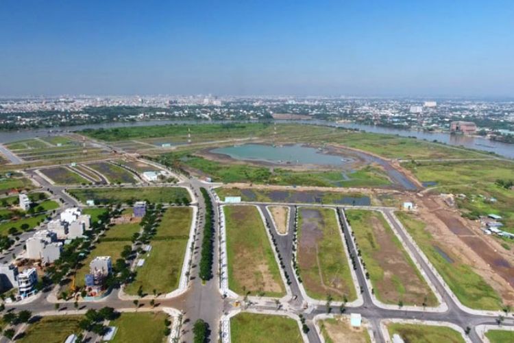 Có nên đầu tư đất nền dự án hay không luôn là vấn đề được nhiều người quan tâm